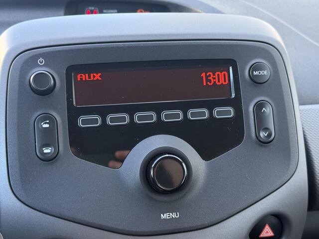 Peugeot 108 1.0 e-VTi Active **ALL SEASON BANDEN/ BLUETOOTH/ GARANTIE**