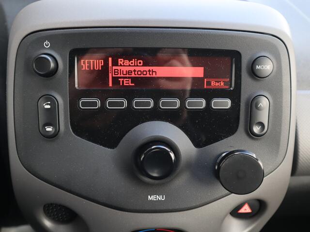 Peugeot 108 1.0 e-VTi Active zeer weinig km's