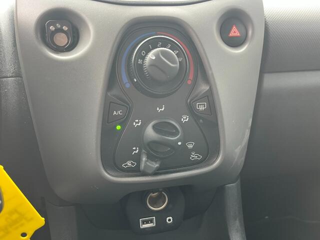 Peugeot 108 1.0 e-VTi Active 5-Deurs Led Airco