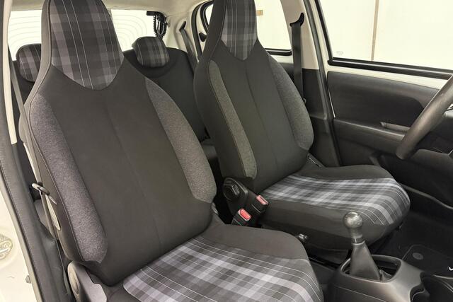 Peugeot 108 1.0 e-VTi Active | Airco | Bluetooth | Elektrische ramen voor | Multifunctioneel stuurwiel | Mistlampen