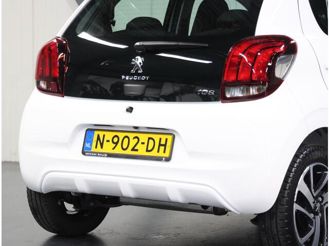 Peugeot 108 1.0 e-VTi Allure | 1ste eigenaar | AppleCarplay/AndroidAuto | Climate Control | Camera | Bluetooth | LED | Start/Stop Systeem | Buitenspiegels elektrisch verstel -en verwarmbaar | 15"LMV | Isofix |