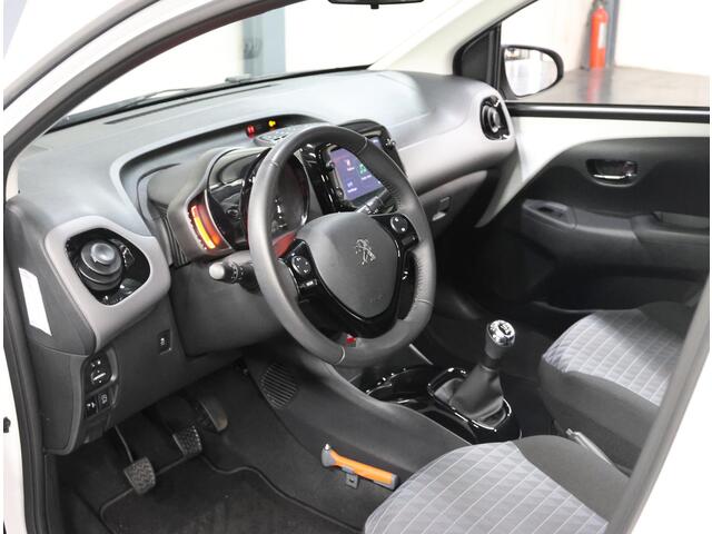 Peugeot 108 1.0 e-VTi Allure | 1ste eigenaar | AppleCarplay/AndroidAuto | Climate Control | Camera | Bluetooth | LED | Start/Stop Systeem | Buitenspiegels elektrisch verstel -en verwarmbaar | 15"LMV | Isofix |