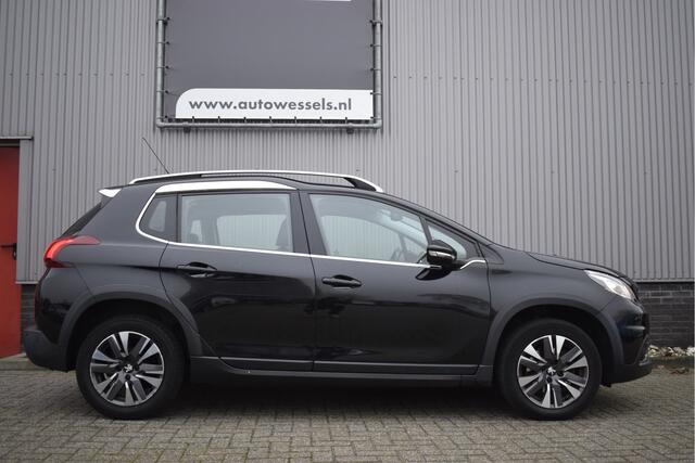 Peugeot 2008 1.2 PureTech Allure Panorama, Navi, Climate control, Cruise