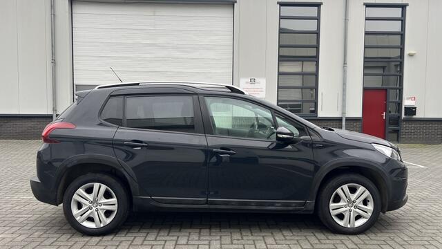 Peugeot 2008 1.2 PureT. Signature