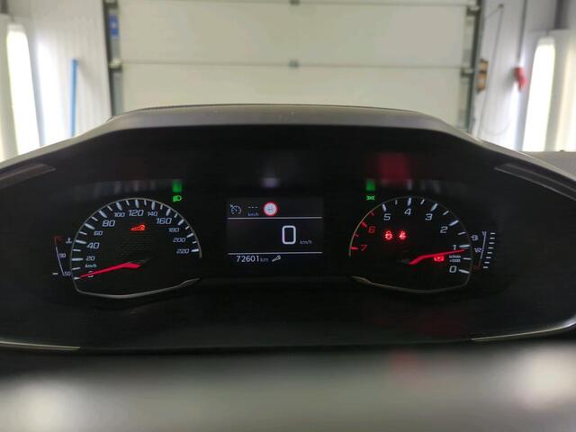 Peugeot 2008 1.2 PT 131 PK! 1e Eig! Carplay! Camera! Zondag OPEN!