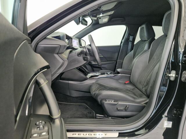 Peugeot 2008 1.2 PureTech 130 GT Automaat | Navigatie | Alcantara | Elektrische Bedienbare Bestuurdersstoel | Adaptieve Cruise Control |