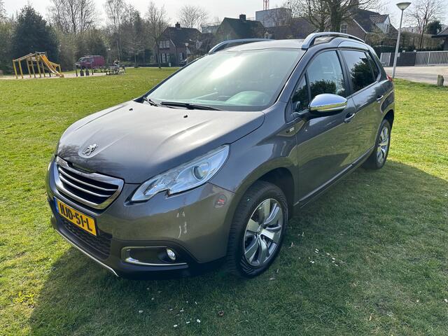 Peugeot 2008 1.2 PureTech Style *NAVIGATIE*CRUISE-CONTROL*PDC*LM-VELGEN*1ste Eign*