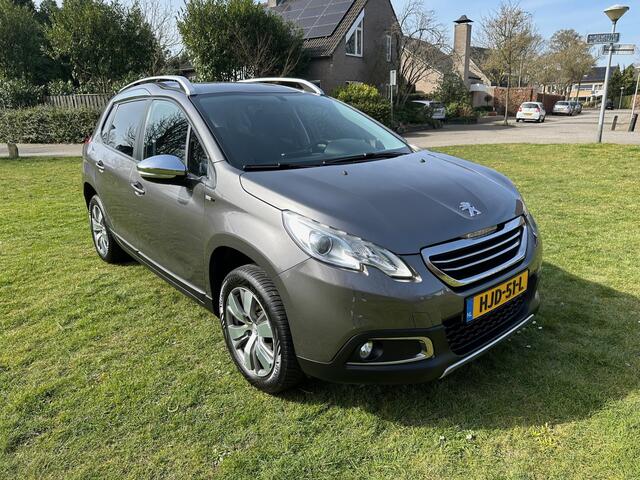 Peugeot 2008 1.2 PureTech Style *NAVIGATIE*CRUISE-CONTROL*PDC*LM-VELGEN*1ste Eign*