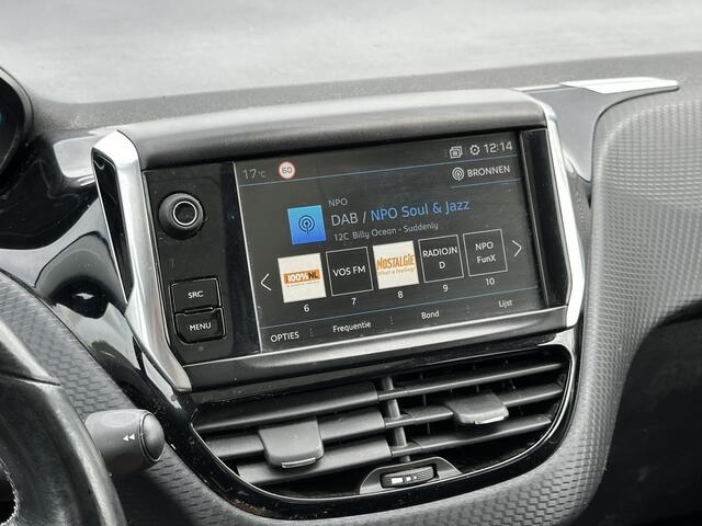 Peugeot 2008 1.2 PureTech Allure | RIEM V.V | TREKHAAK | PANO | NAVI | CARPLAY