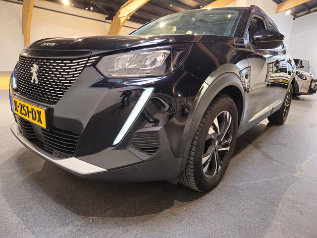 Peugeot 2008 1.2 PureTech Allure - Panoramadak - Stoelverwarming - Android Auto/Apple Carplay -Automaat