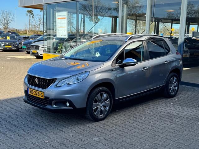 Peugeot 2008 1.2 PureTech Active - navi - sensoren