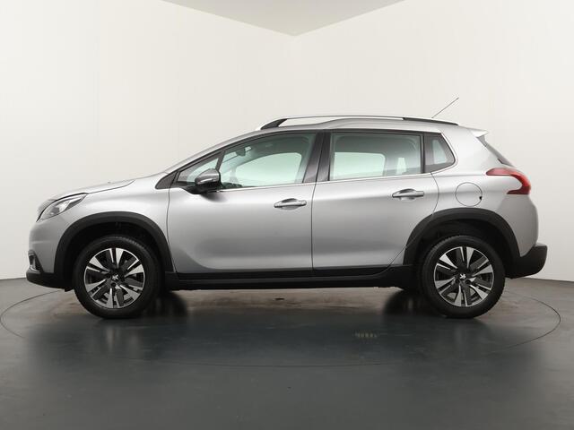 Peugeot 2008 1.2 110pk PureTech Allure | Apple Carplay & Android Auto | Parkeersensoren Achter | Cruise Control | Airco |