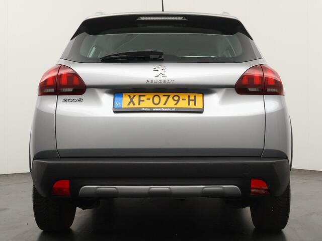 Peugeot 2008 1.2 110pk PureTech Allure | Apple Carplay & Android Auto | Parkeersensoren Achter | Cruise Control | Airco |