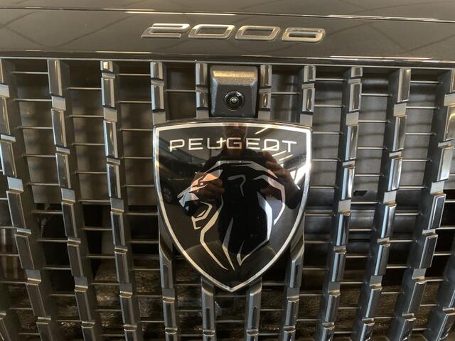 Peugeot 2008 1.2 PureTech 100 Allure Camera voor + achter-Voorstoelen verwarmd