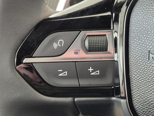 Peugeot 2008 1.2 Hybrid 136 Allure Automaat | Navigatie | Parkeersensoren Voor/Achter | Keyless Entry | Apple Carplay/Android Auto |