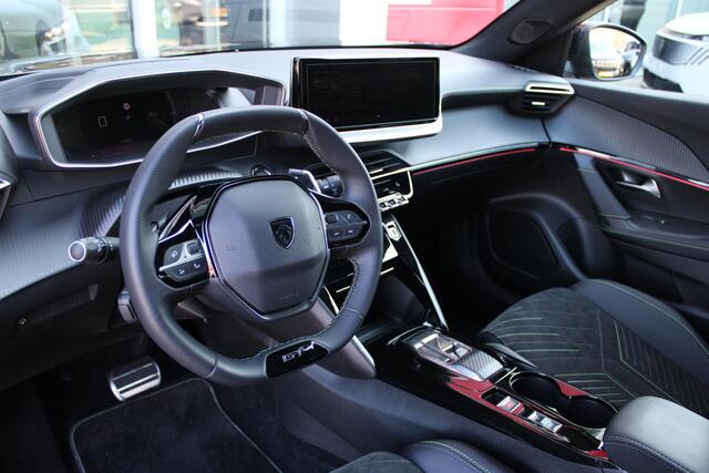 Peugeot 2008 1.2 130PK AUTOMAAT GT | NAVIGATIE | FULL LED KOPLAMPEN | DRAADLOZE APPLE CARPLAY/ANDROID AUTO | ADAPTIVE CRUISE CONTROL | CAMERA VOOR + ACHTER | CLIMATE CONTROL | LICHTMETALEN VELGEN 17" | KEYLESS ENTRY/START | DAB+ RADIO | ALCANTARA/LEDEREN BEKLEDING | E