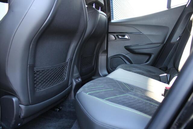 Peugeot 2008 1.2 130PK AUTOMAAT GT | NAVIGATIE | FULL LED KOPLAMPEN | DRAADLOZE APPLE CARPLAY/ANDROID AUTO | ADAPTIVE CRUISE CONTROL | CAMERA VOOR + ACHTER | CLIMATE CONTROL | LICHTMETALEN VELGEN 17" | KEYLESS ENTRY/START | DAB+ RADIO | ALCANTARA/LEDEREN BEKLEDING | E