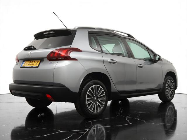 Peugeot 2008 1.2 PureTech Blue Lion - Navigatie - Panoramadak - Airco - Cruise control - 12 maanden garantie