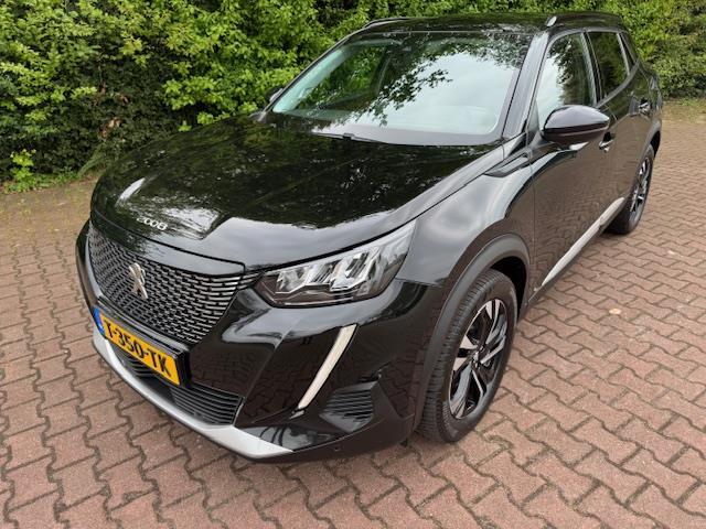 Peugeot 2008 1.5 BlueHDI ACTIVE PACK/3D VIRTDASH/CAM/LED/NAV/HLEER