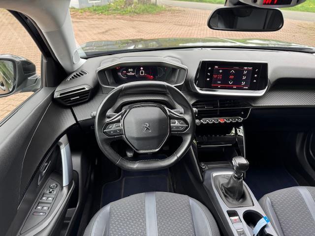 Peugeot 2008 1.5 BlueHDI ACTIVE PACK/3D VIRTDASH/CAM/LED/NAV/HLEER