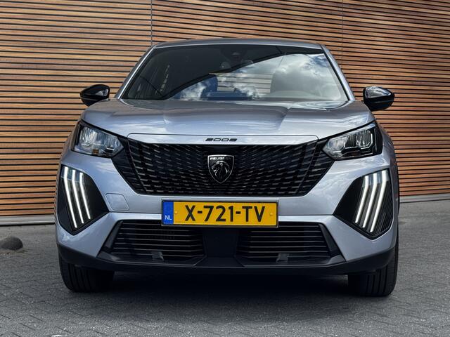 Peugeot 2008 1.2 PureTech 100 Active Camera / Navigatie / Cruise