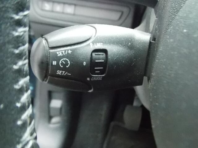 Peugeot 2008 1.2 PureTech Blue Lion NAVI CRUISE LM VELGEN VOLLEDIG ONDERHOUD AANWEZIG