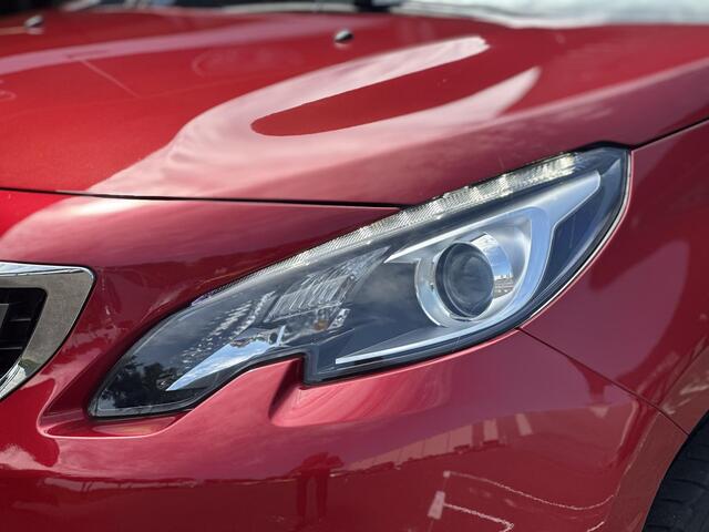 Peugeot 2008 1.2 110pk Blue Lion | Trekhaak | Panorama dak | Airco | Cruise Control | Elektrische ramen | Navigatie | Radio / Bluetooth