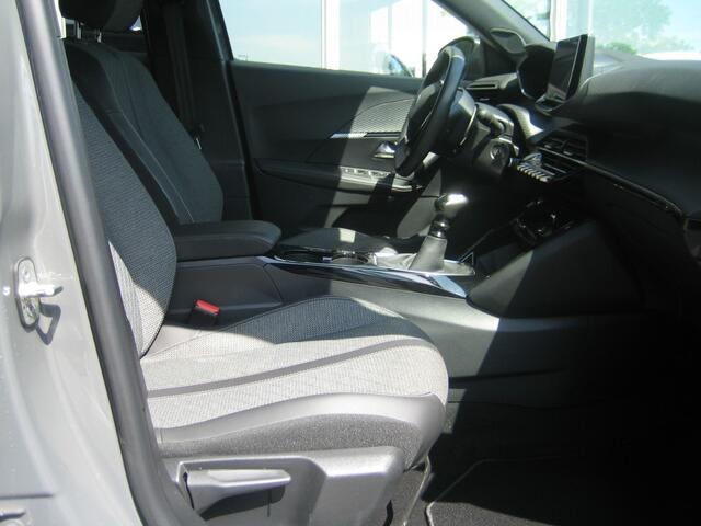 Peugeot 2008 1.2 PURETECH ALLURE