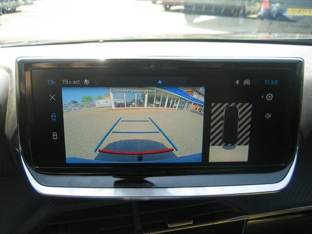 Peugeot 2008 1.2 PURETECH ALLURE