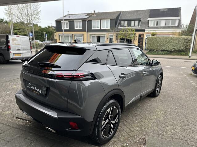 Peugeot 2008 1.2 PureTech Allure 130PK/Stoelverwarming/ECC/PDC.