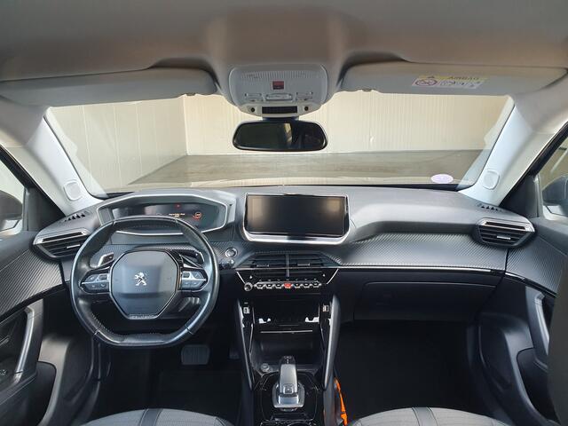 Peugeot 2008 1.2 PureTech Blue Lease Allure PDC/NAVI/CARPLAY/CLIMA/LMV