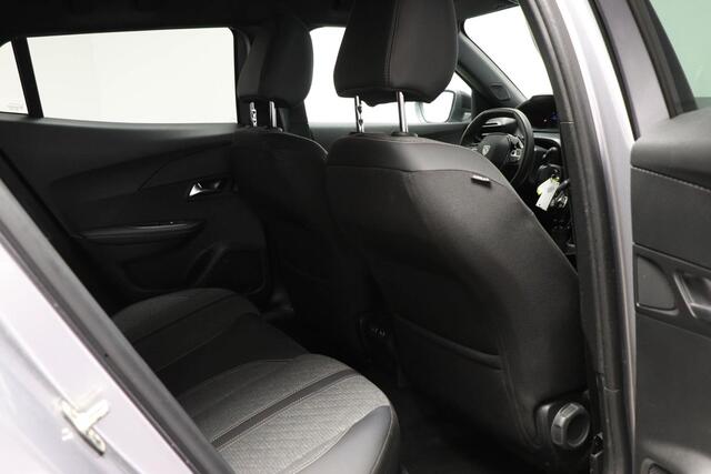 Peugeot 2008 1.2 PureTech 100 Allure | NAVIGATIE PACK | DAB | APPLE | CAMERA