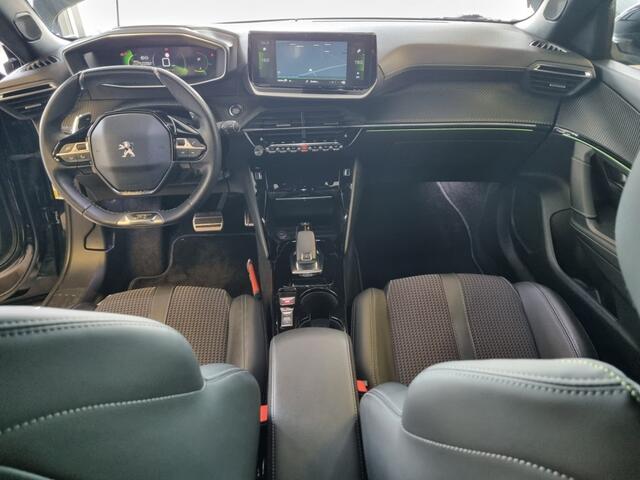 Peugeot 2008 1.2 PURETECH GT