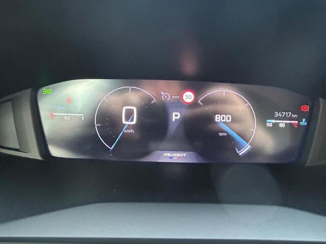 Peugeot 2008 1.2 PureTech 130 Allure | Stoelverwarming | Achteruitrijd Camera | Climate & Cruise Control | Navigatie |