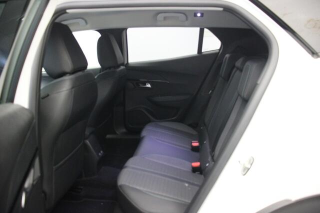 Peugeot 2008 1.2 PureTech Allure - Carplay, Camera, Half Leer