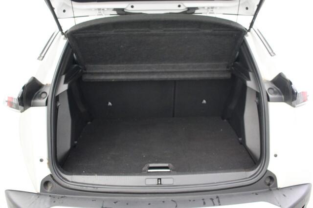 Peugeot 2008 1.2 PureTech Allure - Carplay, Camera, Half Leer