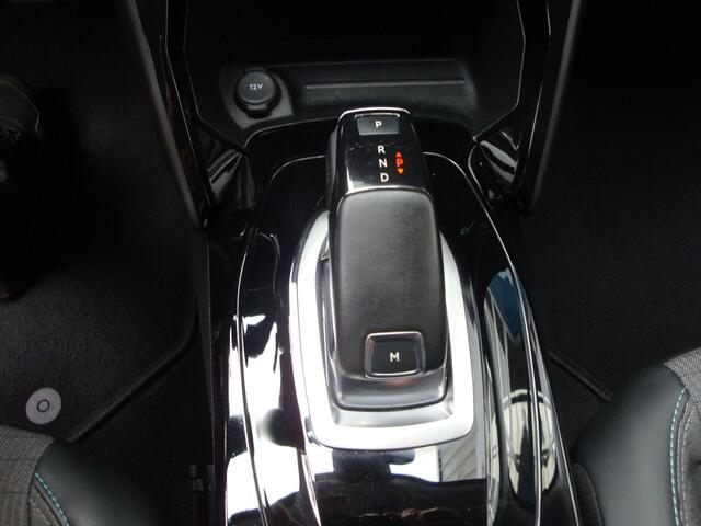 Peugeot 2008 1.2 PureTech Allure Pack