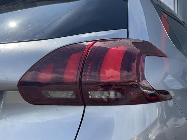 Peugeot 2008 1.2 PureTech Allure - 21.284 KM - Automaat - Hoge instap - Metallic