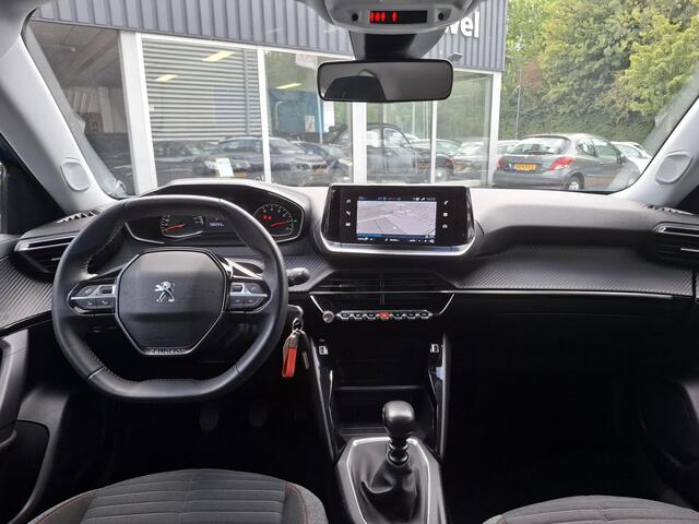 Peugeot 2008 SUV 1.2 100 pk Active Airco/Nav/Park/Trekhaak
