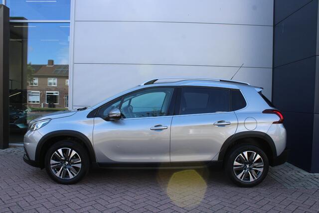 Peugeot 2008 1.2 PureTech 110pk Allure Airco Navi Panoramadak Carplay DAB