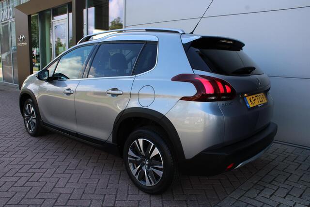 Peugeot 2008 1.2 PureTech 110pk Allure Airco Navi Panoramadak Carplay DAB