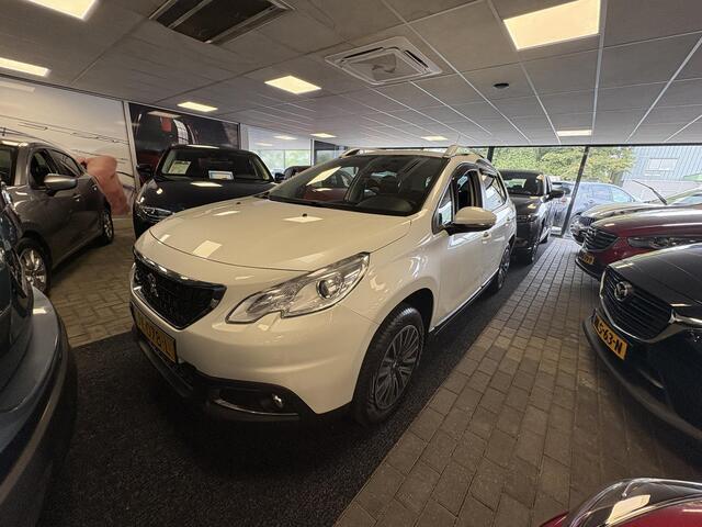 Peugeot 2008 1.2 PureTech Active , Trekhaak, Navi, Airco, Cruise, All Season, LMV 16 Inch, Bluetooth, Armsteun, Dakrails, Aux