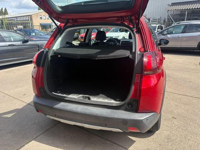 Peugeot 2008 1.2 PureTech Allure