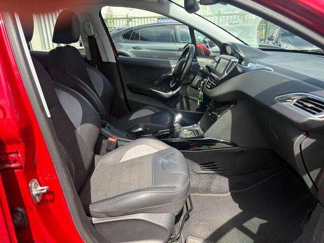 Peugeot 2008 1.2 PureTech Allure