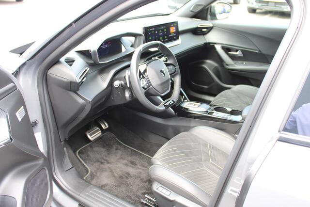 Peugeot 2008 1.2 PureTech 130 GT