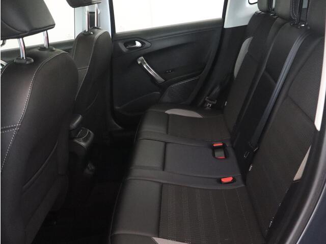 Peugeot 2008 1.2 Turbo 110PK Allure AUTOMAAT | TREKHAAK | CAMERA | PANO-DAK | CARPLAY/ANDROID AUTO |