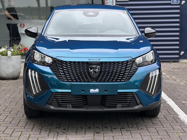 Peugeot 2008 1.2 PureTech 100 Style | Parkeercamera/-sensoren | Navigatie | Climate Control | Apple Carplay/Android Auto | Full LED | DAB | Cruise Control |