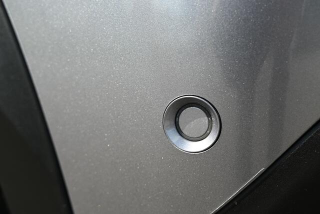 Peugeot 2008 1.2 Hybrid 136 GT