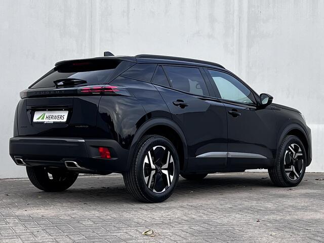 Peugeot 2008 1.2 Hybrid 145 GT / Nieuw, veel voordeel / tot 8 jaar Garantie / Elektr. schuifdak en bestuurdersstoel / Stoelverwarming / Camera 360° / Adapt. CC / Navi / Apple Carplay Android / 17" LM wielen / ook in grijs leverbaar