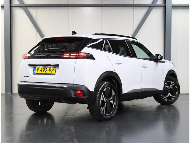 Peugeot 2008 1.2 100PK Allure | AppleCarPlay/AndroidAuto | Climate Control | Cruise Control | Camera | FULL LED | Navigatie | LMV | Parkeersensoren | Armsteun | Privacy Glass | Isofix |